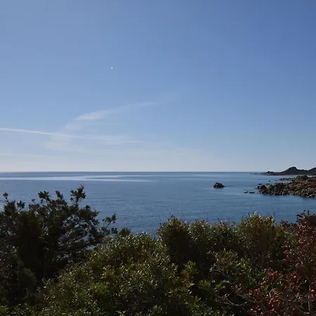 Le Dimore Fiorite Di Comino Vista Mare E Vicino Al Mare Apartmán Capo Comino